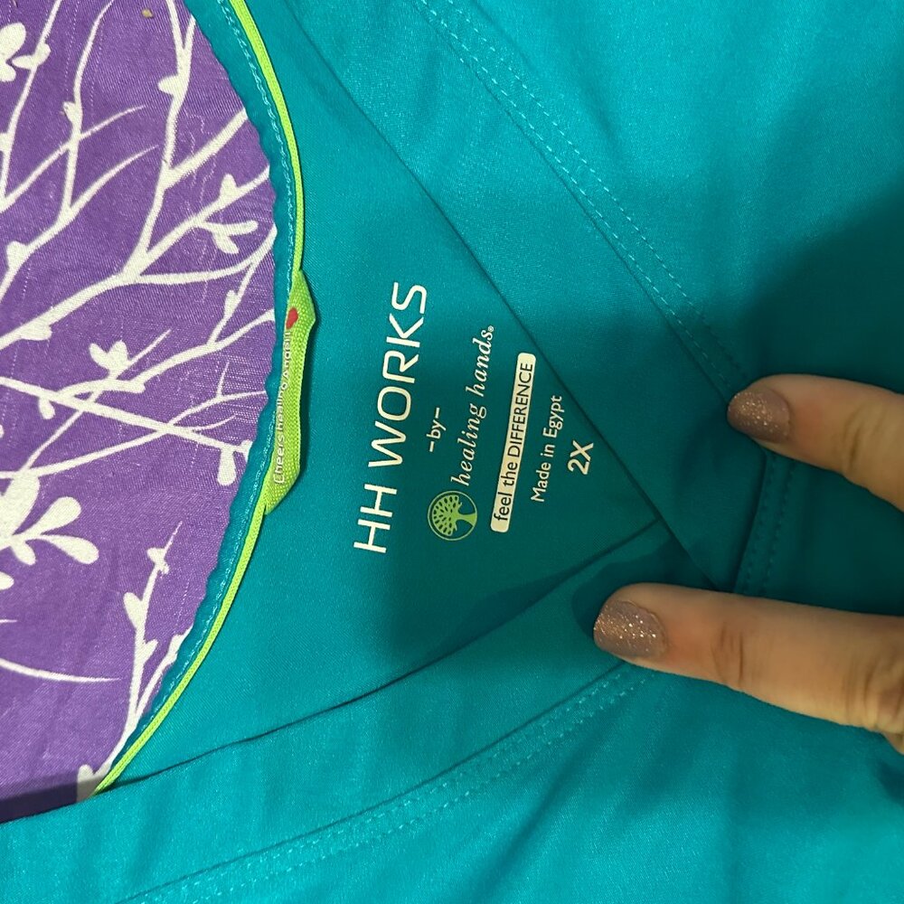 HH Works Scrub Set - Picture 4 of 4